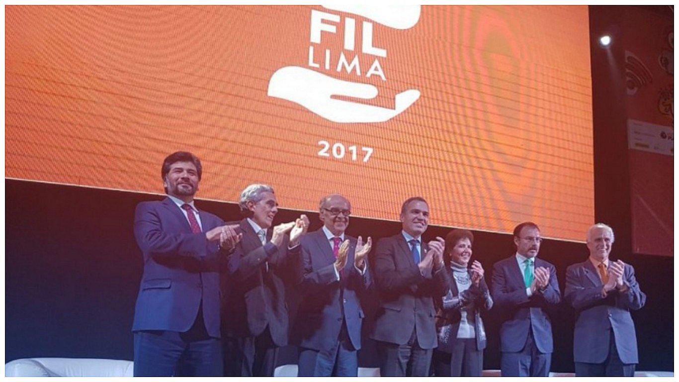 Salvador del Solar: "que el libro nos renueve, que nos salve, que nos proyecte" [VÍDEO]