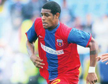 Internacional "Pepe" Moreno al Juan Aurich