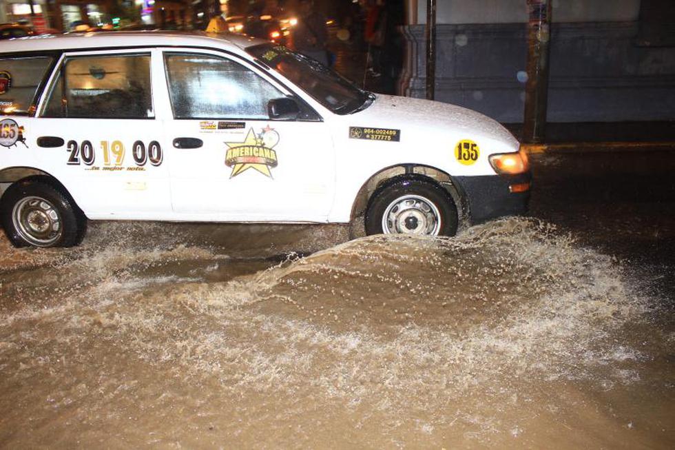 Lluvia de más de 7 horas azotó la ciudad de Huancayo (FOTOS)
