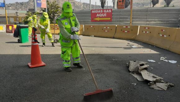 Municipalidad de Lima continúa con la limpieza de las avenidas principales. (Foto: Difusión)
