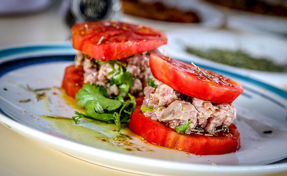 Aseguran que consumir pescado reduce riesgo de cáncer de colon