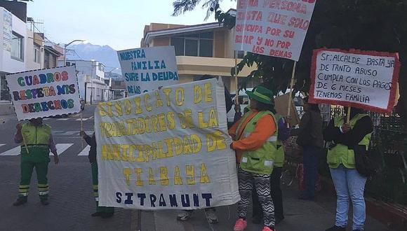 ​Trabajadores de Tiabaya protestan por deuda salarial de 6 meses