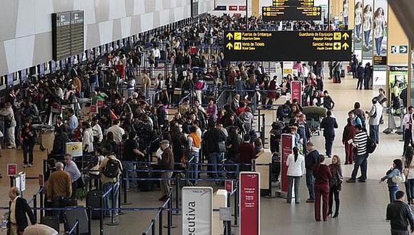 Feriado largo: Conoce los derechos de los viajeros cuando vuelos se demoran o son cancelados