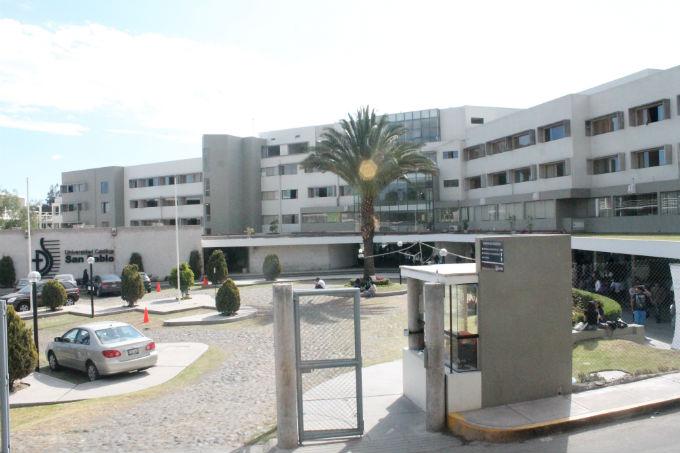 Arequipa: Peculiar norma de universidad particular prohibe ciertas vestimentas