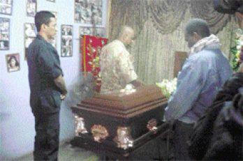 Restos de Amador Ballumbrosio serán sepultados hoy