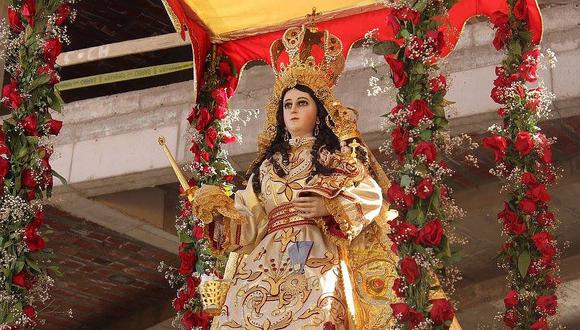 En el Día de la Madre, la imagen de la Virgen de Chapi sobrevoló el cielo arequipeño| Correo
