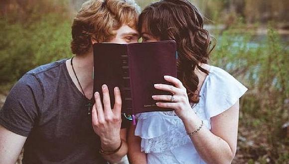 Estudio asegura que los lectores son las mejores personas para una relación estable