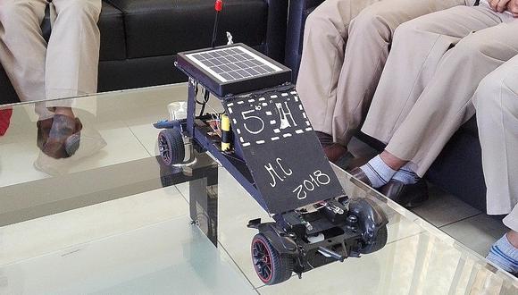 Estudiantes de Mariscal Cáceres construyen un vehículo solar