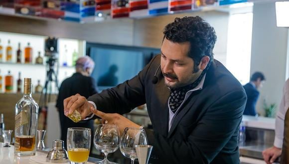 ​Peruano elegido como mejor bartender en reto gastronómico