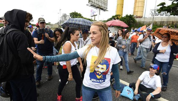Venezuela: Opositores bloquearon vías en "plantón contra la dictadura"