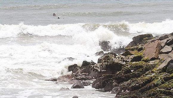 Advierten presencia de oleajes hasta el sábado 26 en todo el litoral