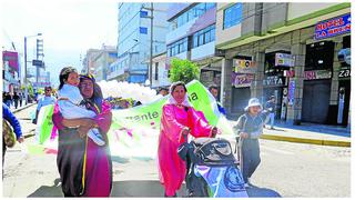 ​Con marcha instituciones de Huancayo celebran el Día de la Familia