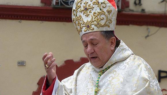 Juez exige prueba psicológica a obispo de Puno por jalarle la oreja a niño