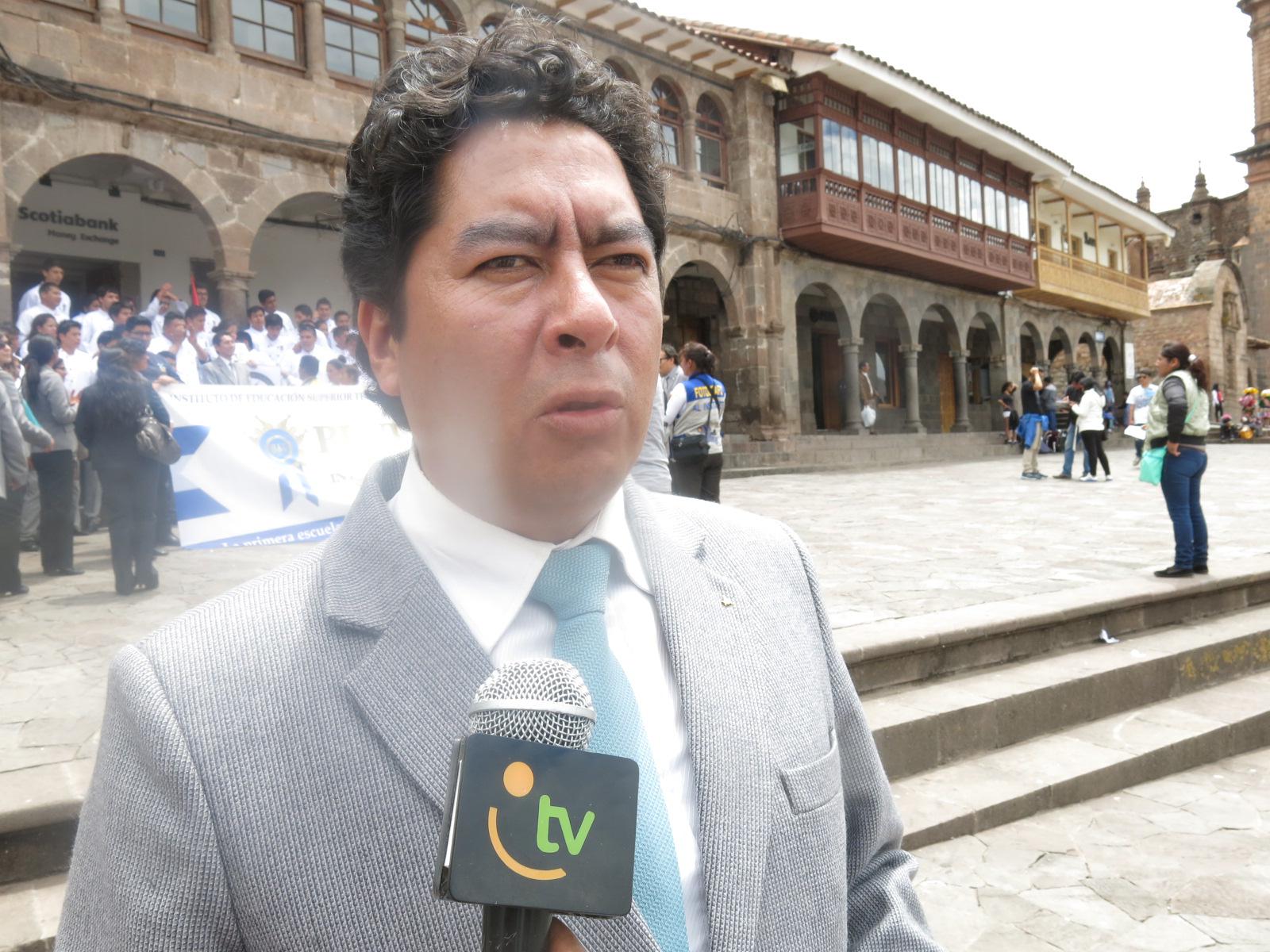 Cusco: Regidor de Wanchaq califica de rumores contratación de su colega con el Estado