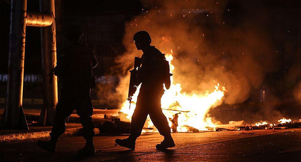​Chile: Conflicto entre el Gobierno y los ciudadanos agudiza caos social y deja once muertos (VIDEO)