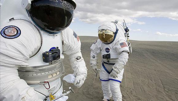 NASA presionada por retraso y alto costo de nuevos trajes espaciales