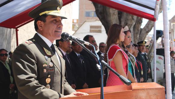 General Flores se despide entre lágrimas de la Tercera Brigada Blindada