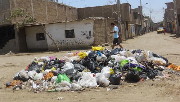 Periferia de Chiclayo sufre por basura
