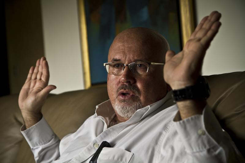 Carlos Bruce: "Veremos quienes tienen una mente medieval"