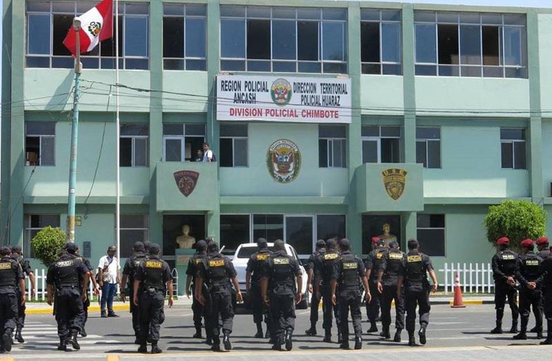 Relevan altos mandos policiales en Áncash 