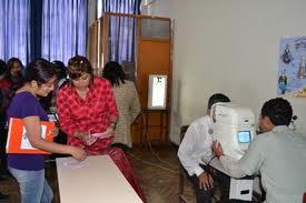 Ilo: Atienden a más de 600 pacientes en campaña oftalmológica