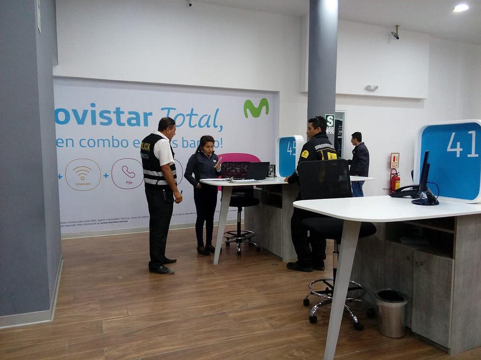 ​Roban S/ 62,000 en local de Movistar