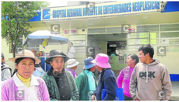 Huancayo: Suspenden indefinidamente servicio de quimioterapia para pacientes con cáncer (VIDEO)