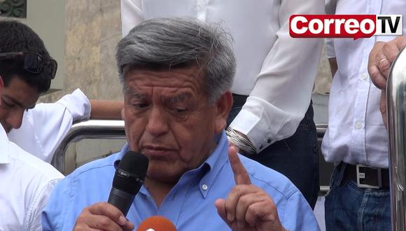 César Acuña no sabe si su partido debe reporte de gastos en campaña