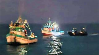 Intervienen embarcaciones de pesca ilegal en Máncora