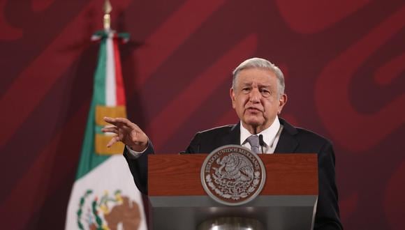 El Presidente de México, Andrés Manuel López Obrador habla hoy, durante una conferencia de prensa, en Palacio Nacional de la Ciudad de México (México). (Foto: EFE/Sáshenka Gutiérrez)