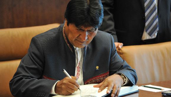 Evo Morales pide "decencia", "humildad" y "compromiso" a la izquierda