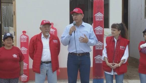 Presidente Vizcarra llega a Huarmey y población le pide cerrar el Congreso