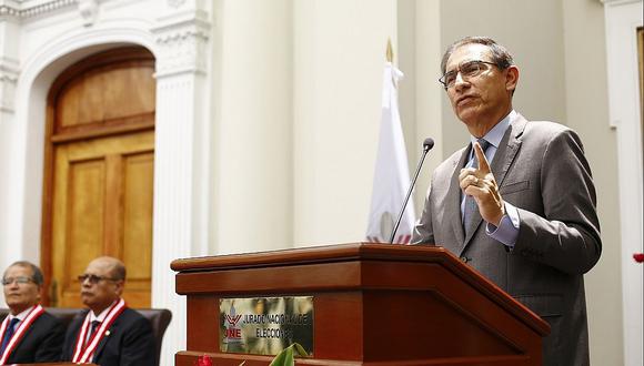 Martín Vizcarra a autoridades: "Los peruanos están vigilantes de los pasos que vamos dando"