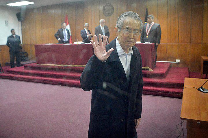 Alberto Fujimori fue internado en una clínica por baja de presión arterial