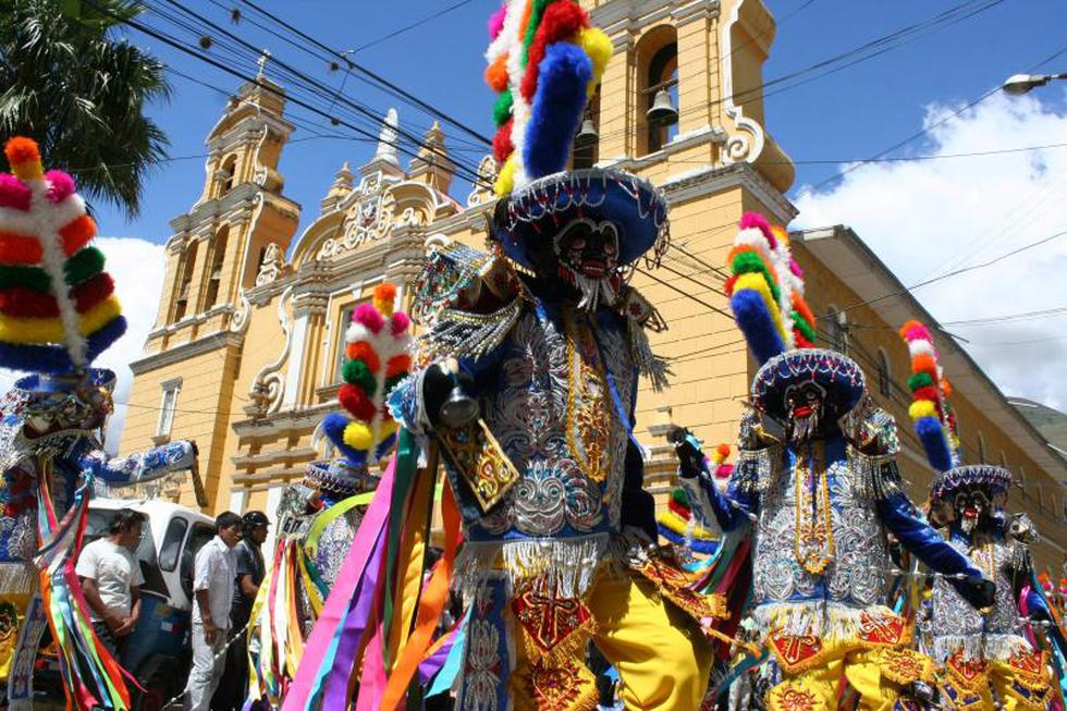 25 días para adorar al niño Jesús con los negritos de Huánuco