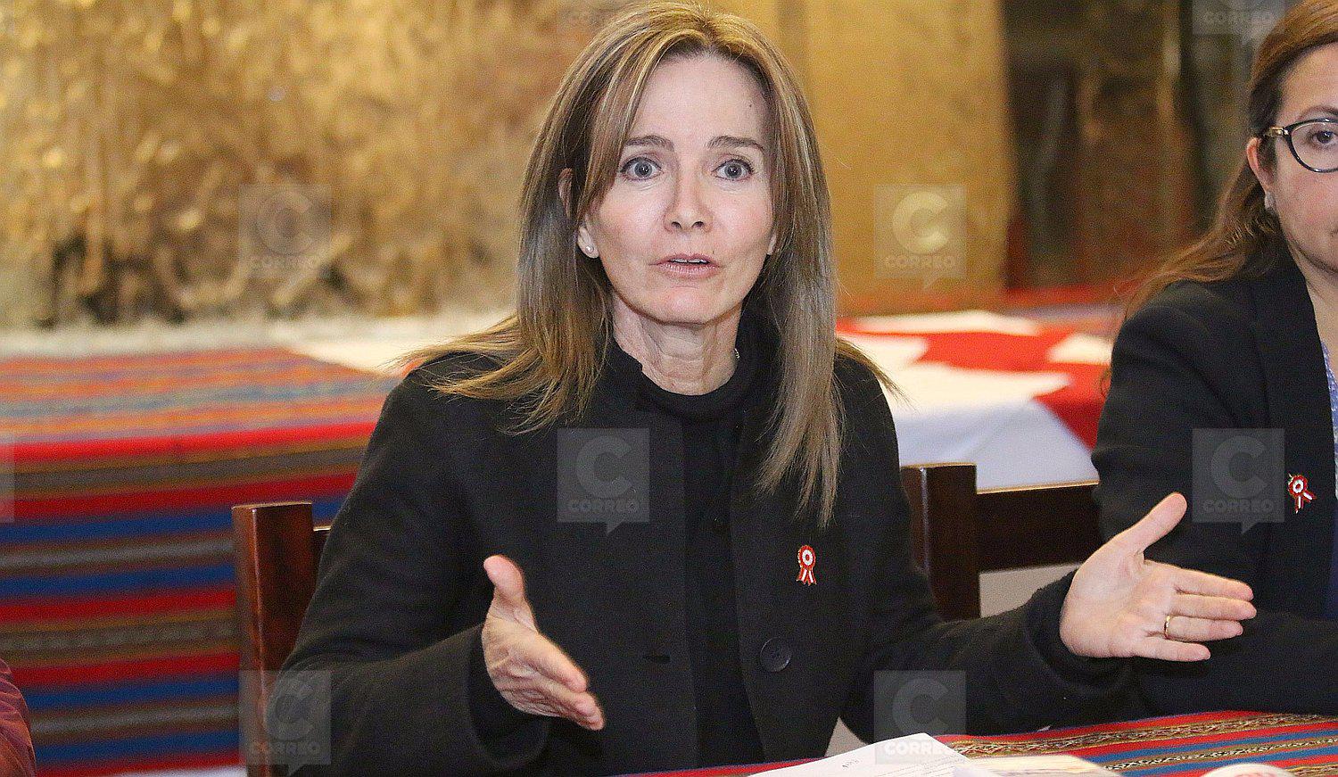 Ministra de Educación desde Cusco: "Los docentes están mal informados" 