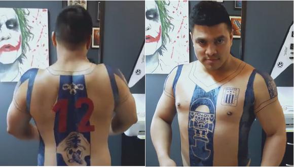 Hincha de Alianza Lima pasó más 60 horas tatuándose la camiseta de la blanquiazul (VIDEO)