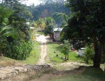 Distrito de Yanatile de fiesta por aniversario