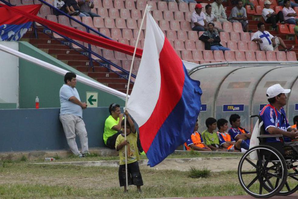 Mannucci gana, puntea y sigue invicto