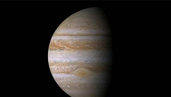 Aficionados registran violento impacto de meteorito contra Júpiter (VIDEOS)