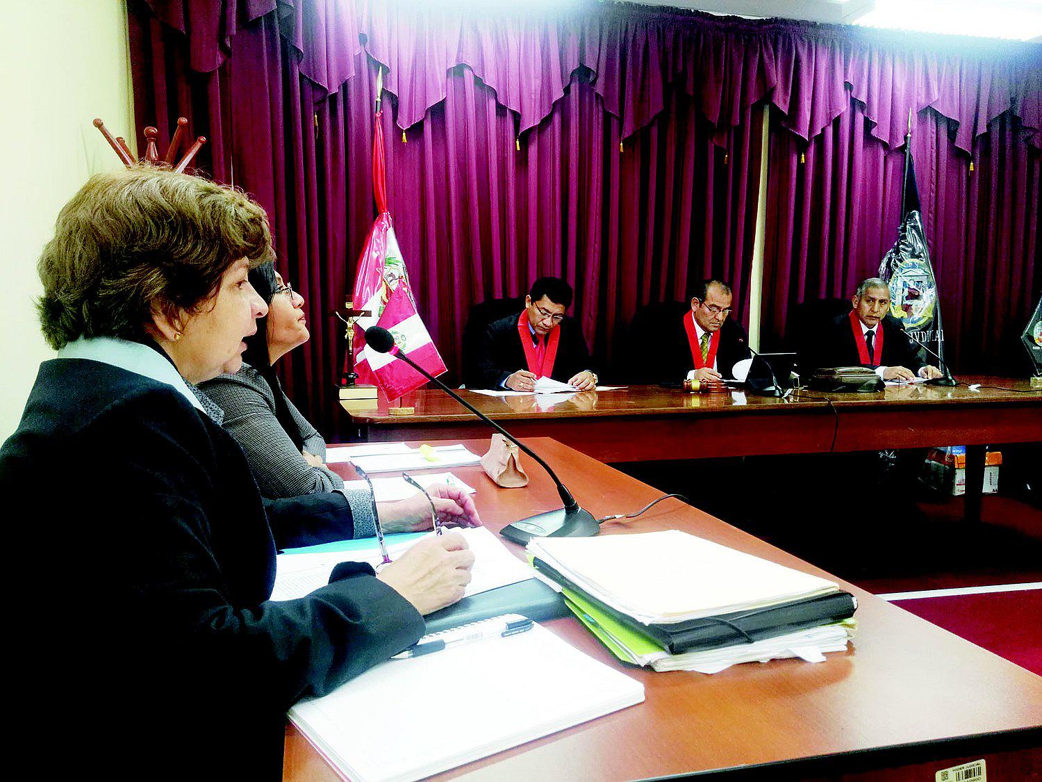 Colegiado A de Sala Penal Nacional procesará en Chimbote a dos reos por lavado