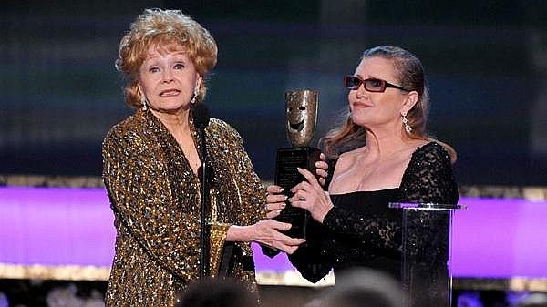 Madre de Carrie Fisher, Debbie Reynolds, murió a la edad de 84 años