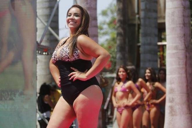 Mirella Paz Baylón, modelo de talla grande del Miss Perú Universo 2016, llama la atención de CNN por este detalle