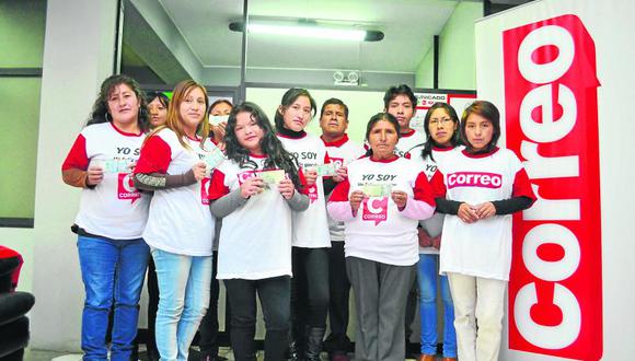 Jóvenes lectores de Correo recibieron premio del Efectibono