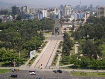 Villarán  reclama Campo de Marte con demanda judicial