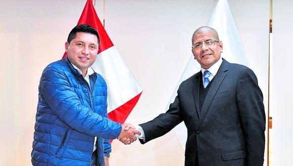 Alcalde Martín Namay se reunió en la capital con el ministro del Interior, Dimitri Senmache.
