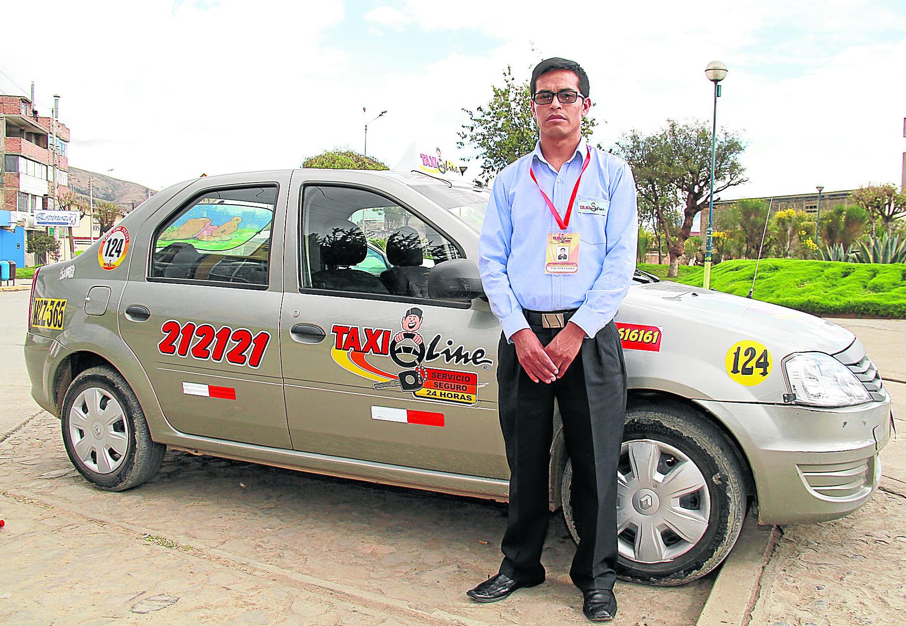 ​Choferes de taxi deberán llevar uniforme  de su empresa