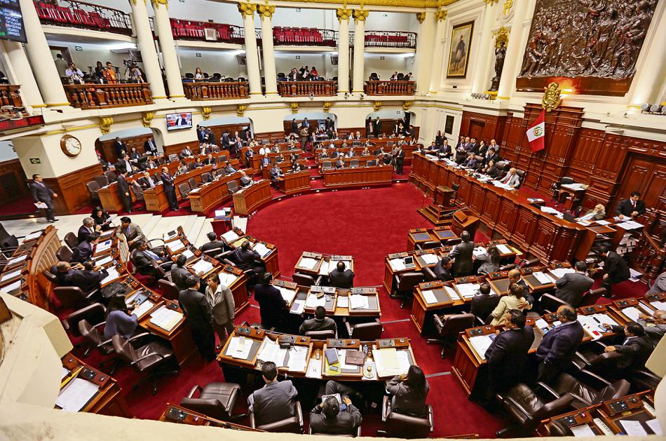 Parlamento posterga la eliminación del voto preferencial