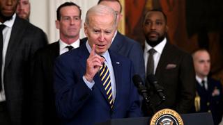 Biden promete seguir luchando para restaurar el derecho al aborto en EE.UU.