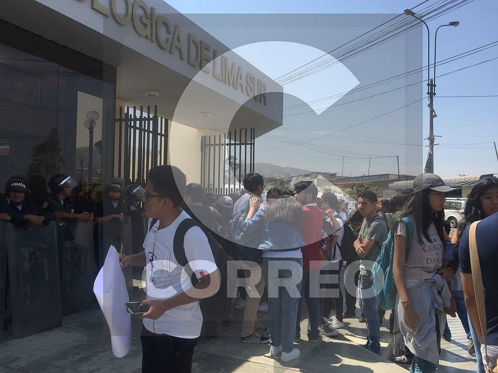 Estudiantes toman Universidad Nacional Tecnológica de Lima Sur (VIDEO)